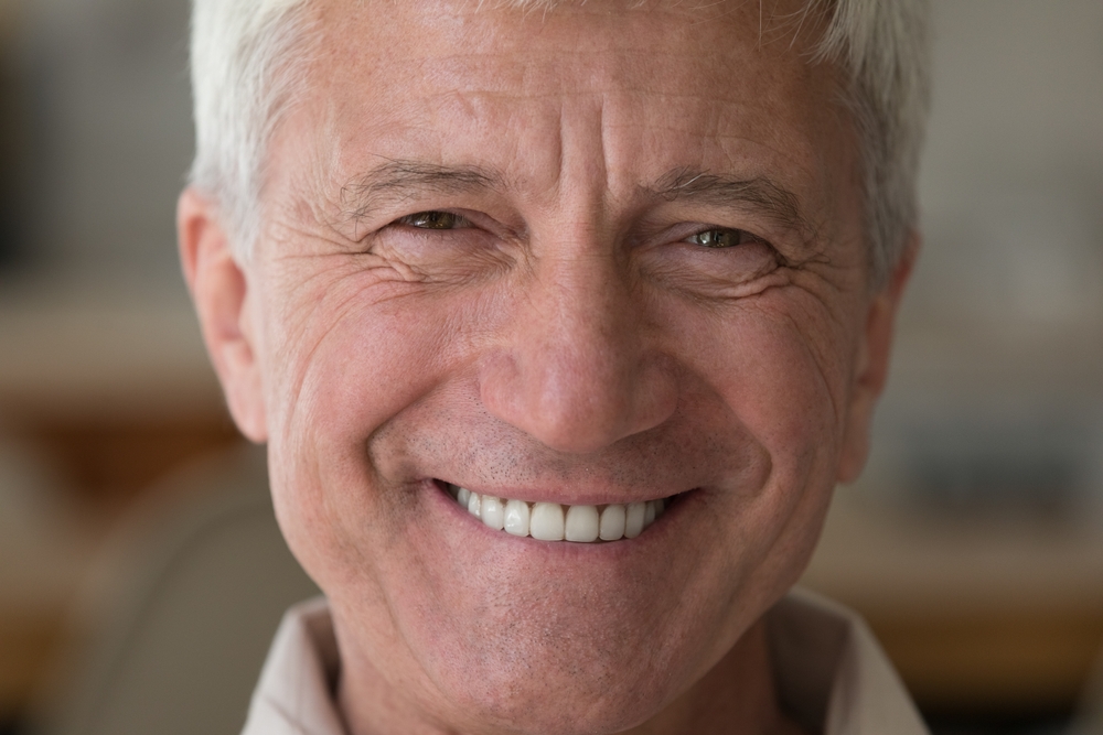 Dental Implants for Seniors in Emeryville, CA [Watch Now]